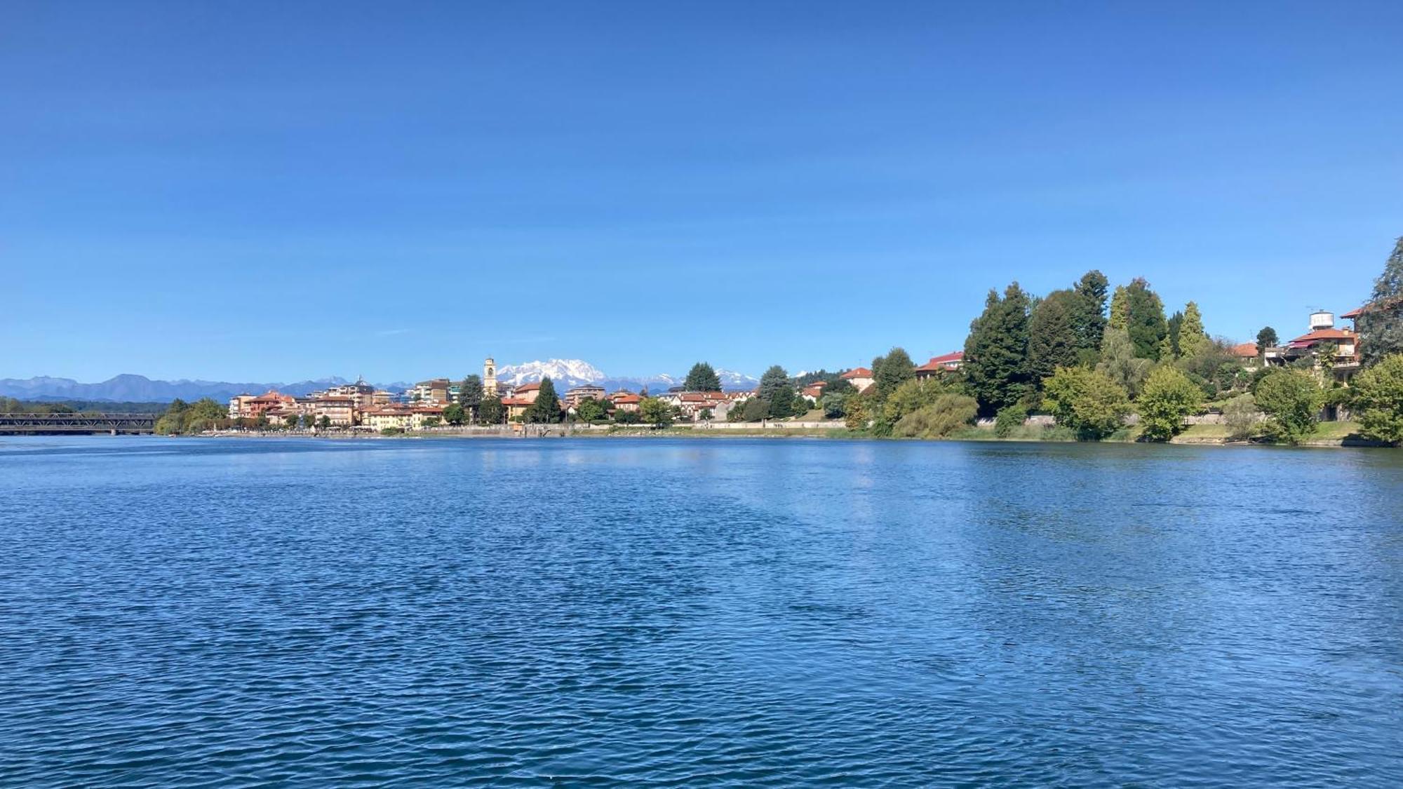 Your Place By The Lake - Near Leonardo Academy, Mxp Sesto Calende Exterior foto